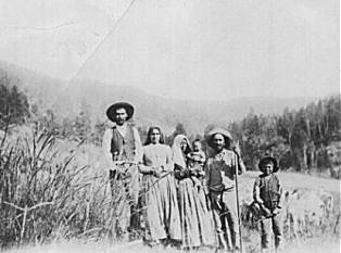 Mora Area Farmer and Family cicra 1898